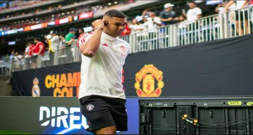 تقارير: جالاتا سراي يسعى للتعاقد مع كاسيميرو